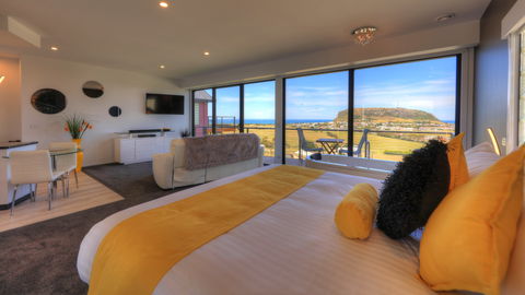 Horizon Deluxe Apartments - Accommodation Search 0
