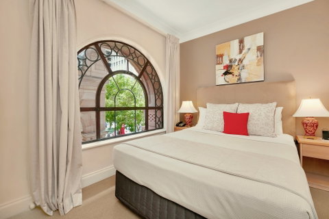 Manor Apartment Hotel - Accommodation Search 1