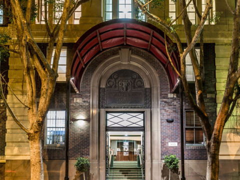Oaks Sydney Goldsbrough Suites - Accommodation Search 0