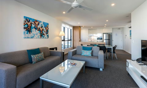 Synergy  Broadbeach - Accommodation Search 0