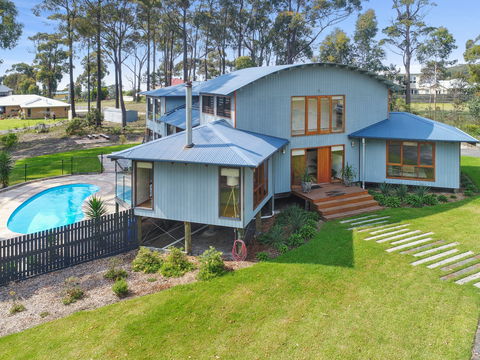 Tura Tree House - Accommodation Search 0