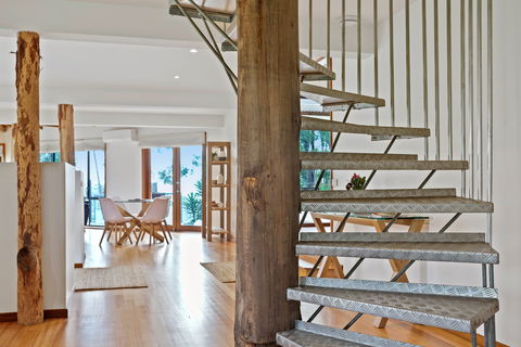 Tura Tree House - Accommodation Search 2