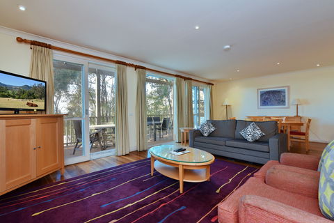 Villa Chambourcin - Accommodation Search 0