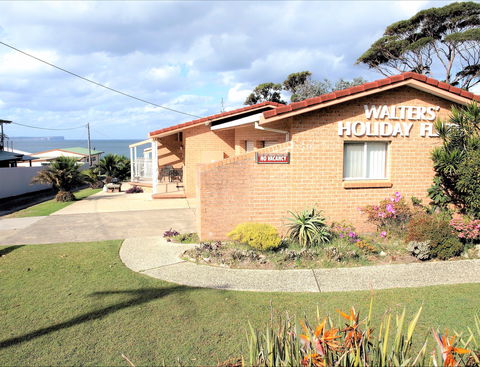 Walters Holiday Flats - Accommodation Search 0