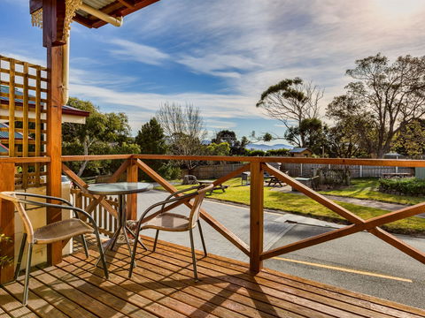 Wintersun Gardens Motel - Accommodation Search 0