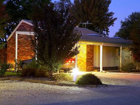 Belvoir Village Motel - Accommodation Search 2