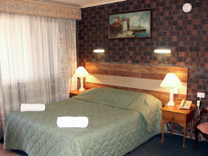 City Lights Motel - Accommodation Search 1