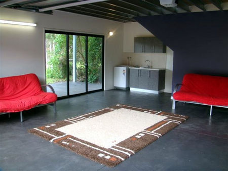 Yolla - Accommodation Search 4