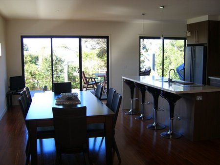 Yolla - Accommodation Search 5