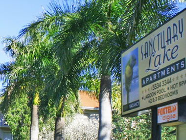 Sanctuary Lake Apartments - Accommodation Search 5