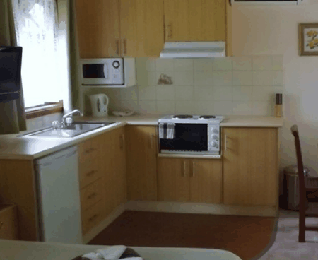 Tumut Log Cabins - Accommodation Search