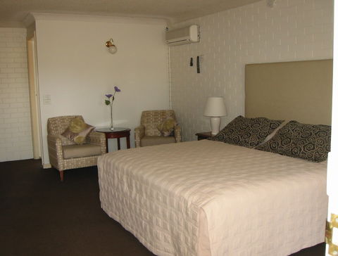 Country Comfort Tumut Valley Motel - Accommodation Search 1