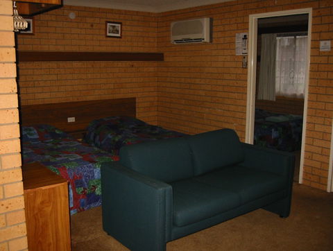 Country Comfort Tumut Valley Motel - Accommodation Search 2