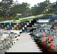 Clyde River Houseboats - Accommodation Search