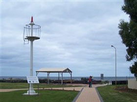 Arno Bay SA Accommodation Search