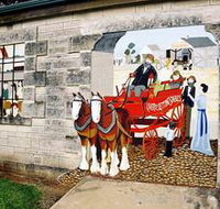 Millicent Murals - Accommodation Search