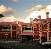 Historic Walk Through Mort Estate - Accommodation Search