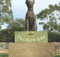The Dog on the Tucker Box - Accommodation Search