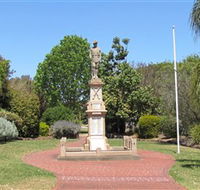 Greenmount War Memorial - Accommodation Search