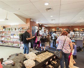National Dinosaur Museum - Accommodation Search 5