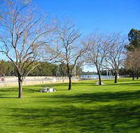 Lock 10 and Weir - Accommodation Search