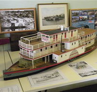 Wentworth Model Paddlesteamer Display - Accommodation Search
