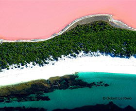 Lake Hillier - Accommodation Search 0