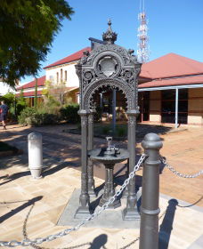 Witcombe Fountain - Accommodation Search 0