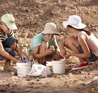 Mt Hay Gemstone Tourist Park - Accommodation Search