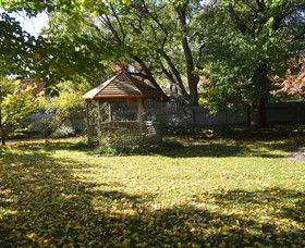 Lake View House - Accommodation Search 2
