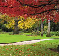 Albury Botanic Gardens - Accommodation Search
