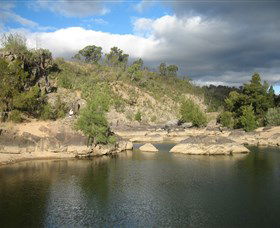 Kambah Pool To Pine Island - Accommodation Search 2