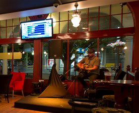 PJ O'Reilly's Irish Pub - Accommodation Search 1