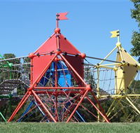 Fadden Pines Playground - Accommodation Search
