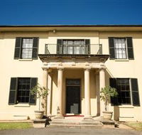 Wivenhoe House - Accommodation Search