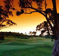 Macarthur Grange Country Club - Accommodation Search