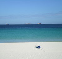 Leighton Beach - Accommodation Search