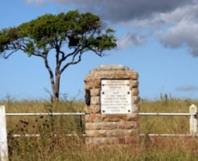 Hume And Hovell Monument Appin - Accommodation Search 0