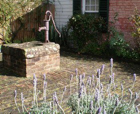 Experiment Farm Cottage - Accommodation Search 3