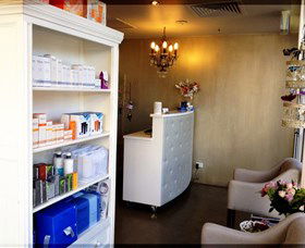 Refresh Face And Body - Accommodation Search 1