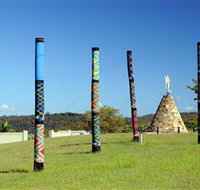 Maclean Tartan Power Poles - Accommodation Search