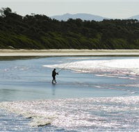 Old Bar Beach - Accommodation Search