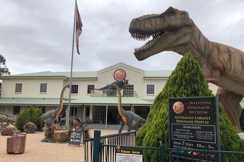 National Dinosaur Museum General Admission - Accommodation Search 0