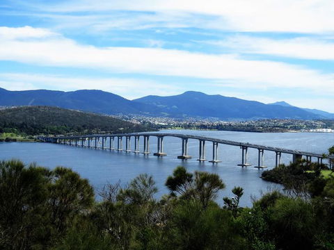 Hobart Half-Day Sightseeing Coach Tram Tour - Accommodation Search 4
