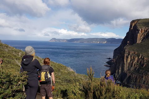 Cape Hauy Hiking Tour - Tasman National Park - Accommodation Search 1