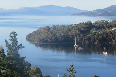 North Bruny Island Day Sail - Accommodation Search 0