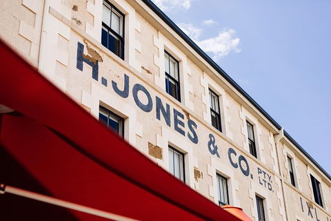 A Sommelier Guided Tour: Thursday Afternoon Wine Gin Cheese & Cocktails - Accommodation Search 8