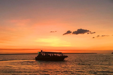 Tropical Light Tropical Bite - Twilight Cruise And CHOW Dinner - Accommodation Search 3