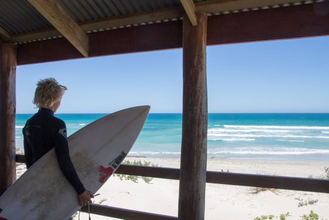 Back Beach - Geraldton - Accommodation Search 0