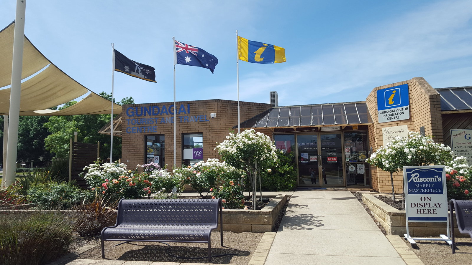 Gundagai NSW Accommodation Search